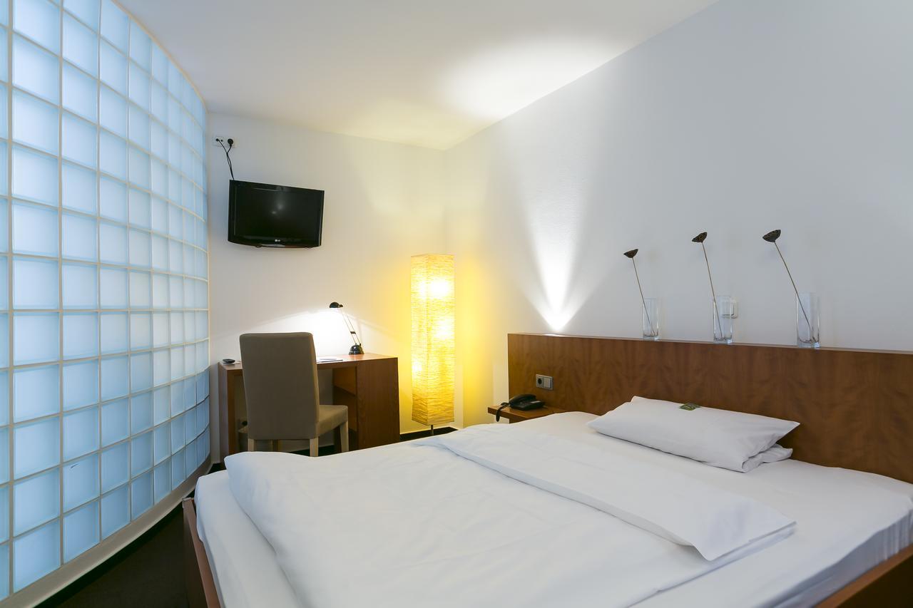 Wald & Golfhotel Lottental Bochum Bagian luar foto